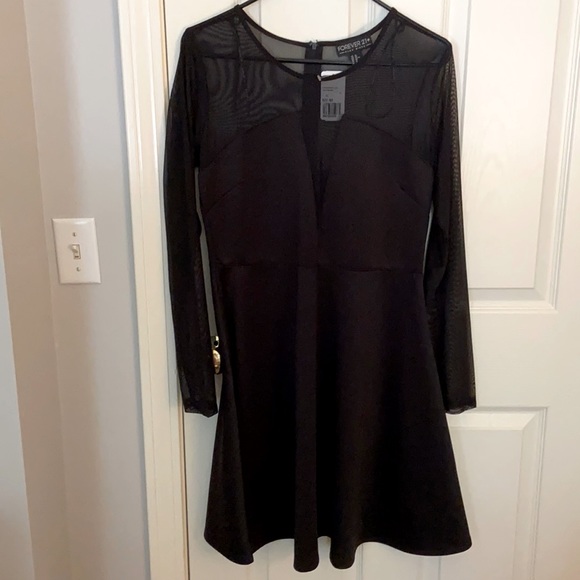 Forever 21 Long-Sleeved Black Dress - Picture 1 of 2